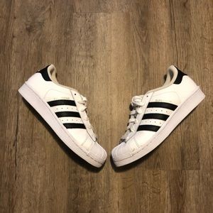 Adidas Superstar White Black Gold Sz 4 5.5-6W